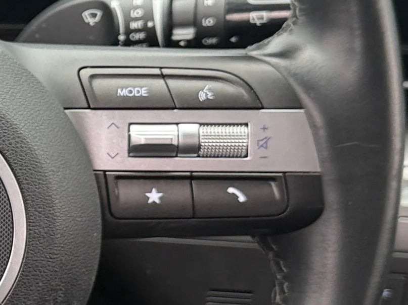 2025 Hyundai Kona SEL - Photo 18
