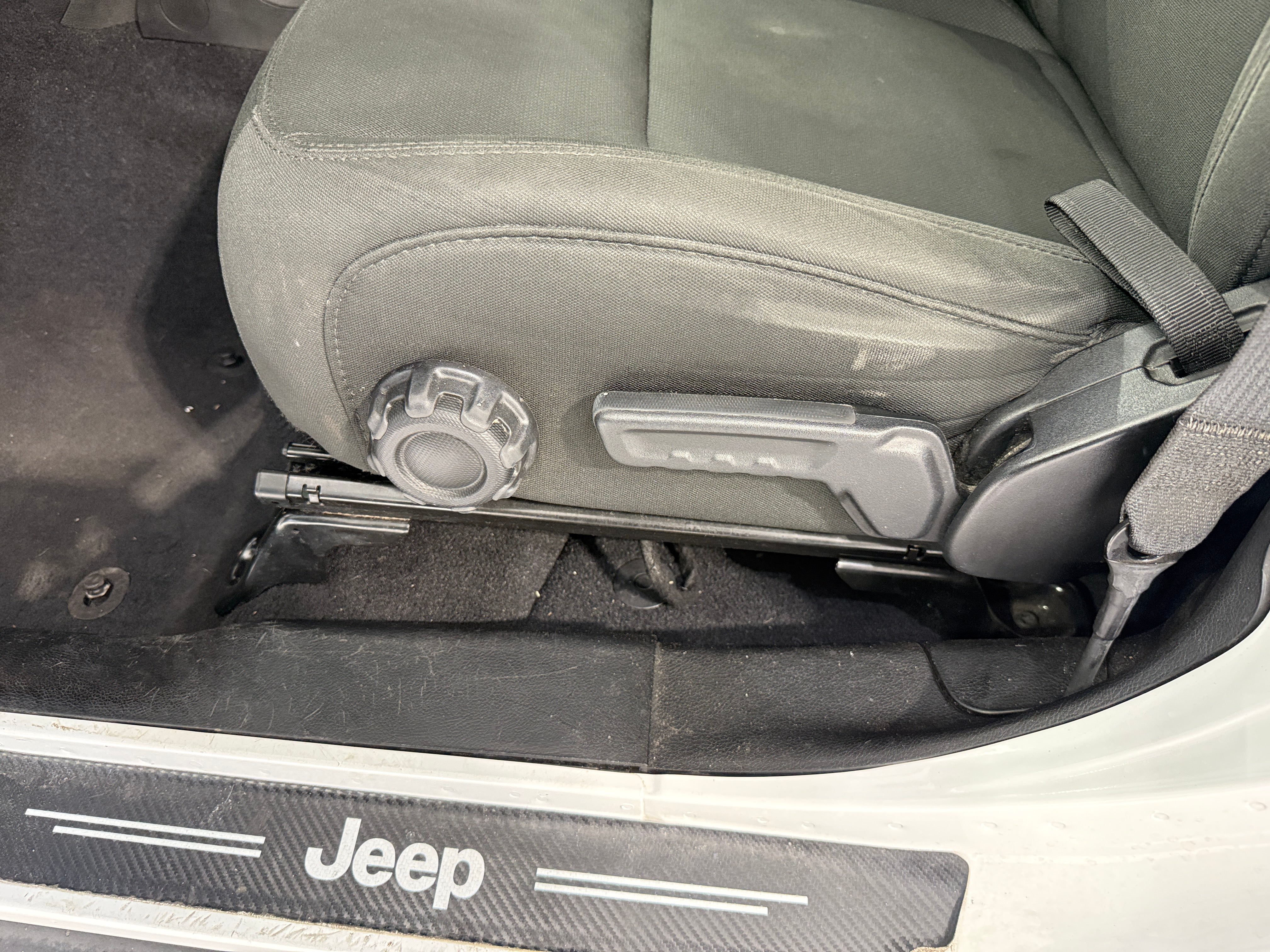 2021 Jeep Wrangler Unlimited Altitude - Photo 13