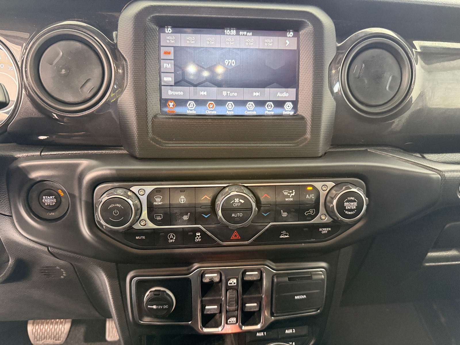 Thumbnail: 2021 Jeep Wrangler - 4