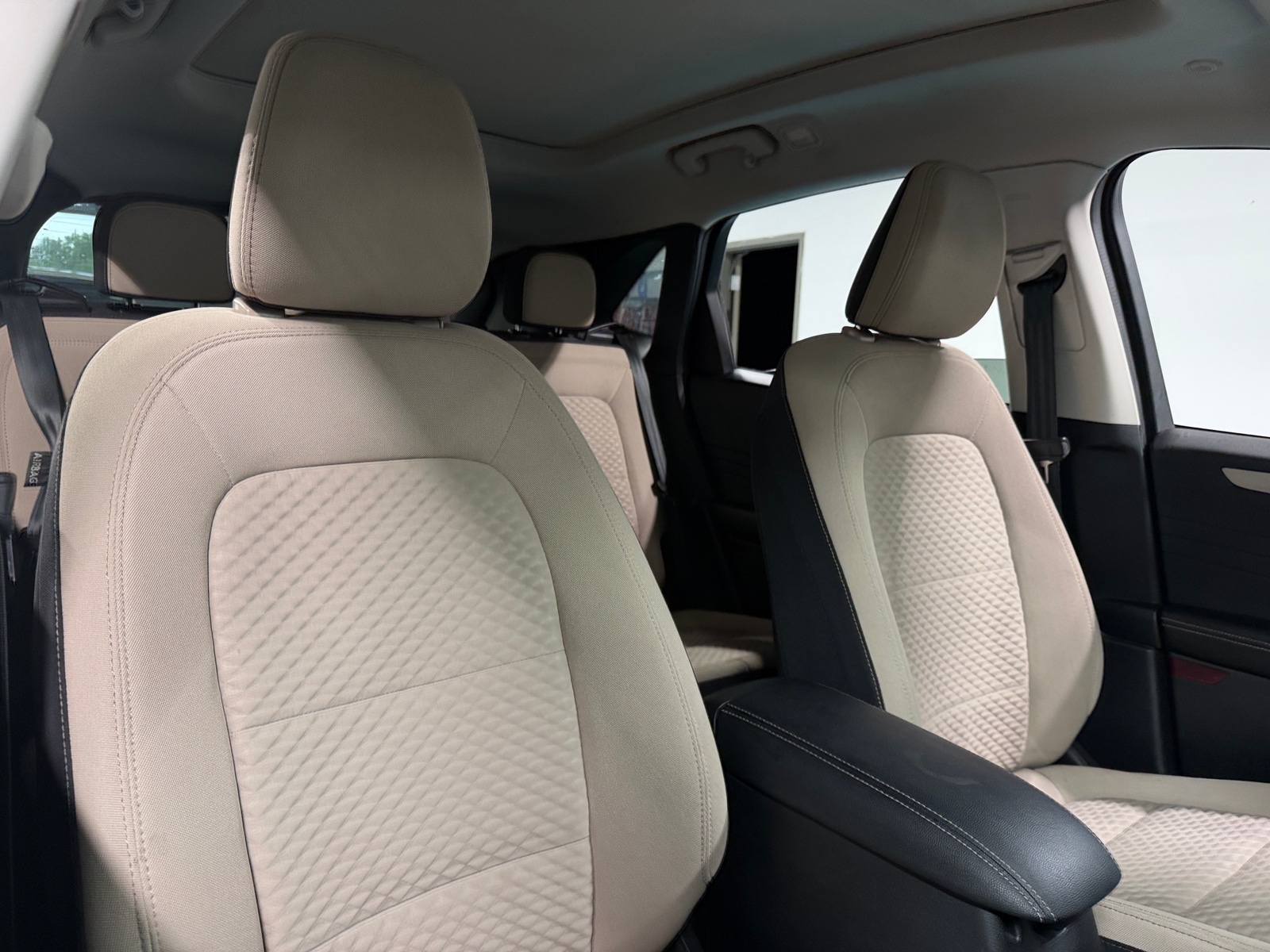Thumbnail: 2021 Ford Escape - 2