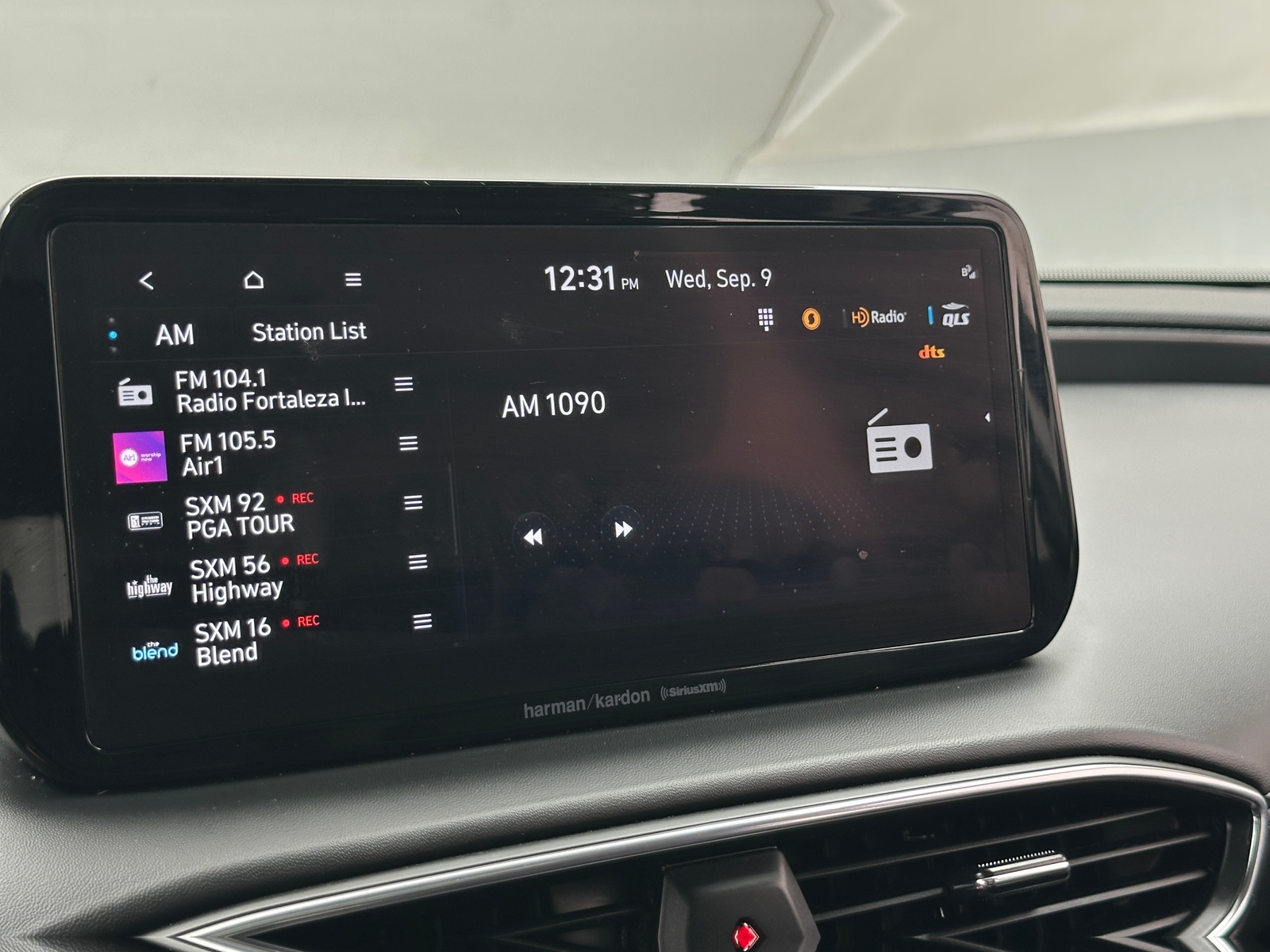 Thumbnail: 2023 Hyundai Santa Fe - 3