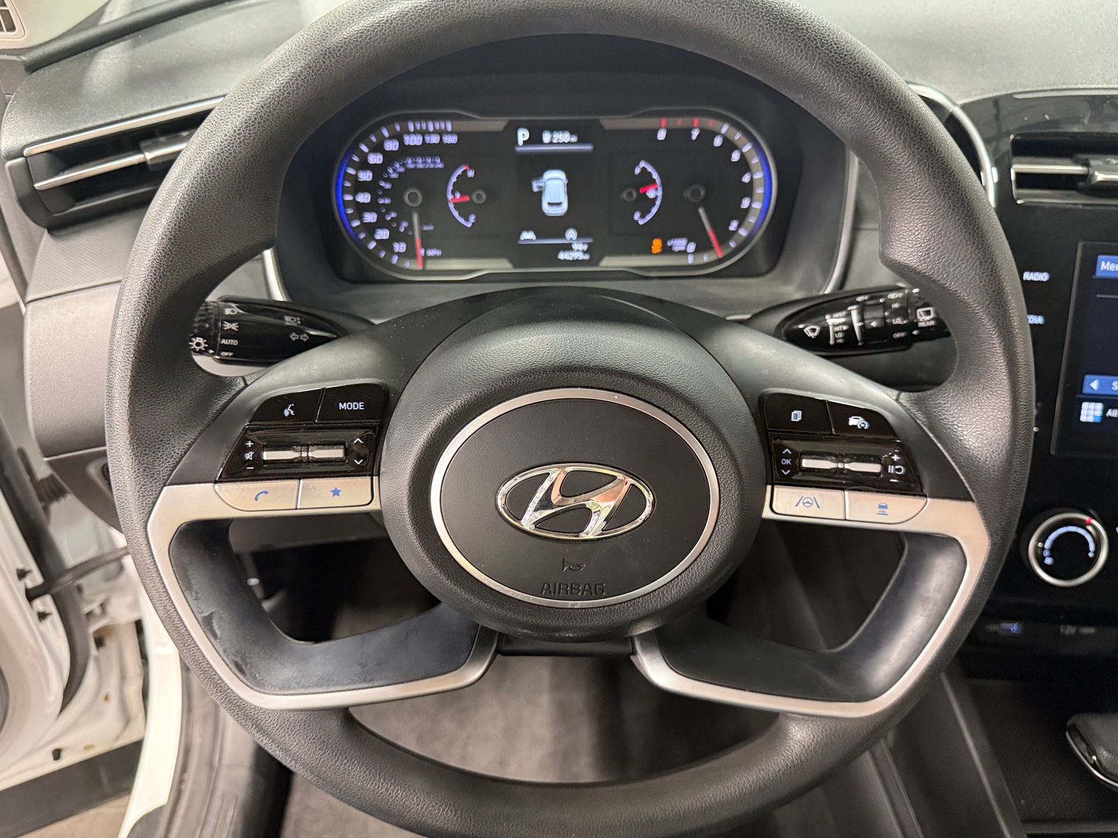 Thumbnail: 2022 Hyundai Tucson - 5