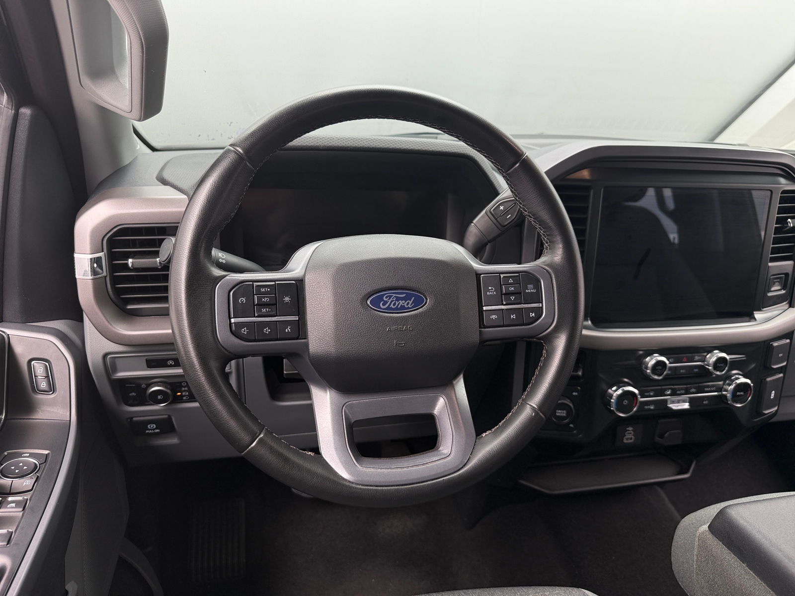 Thumbnail: 2025 Ford Econoline - 5