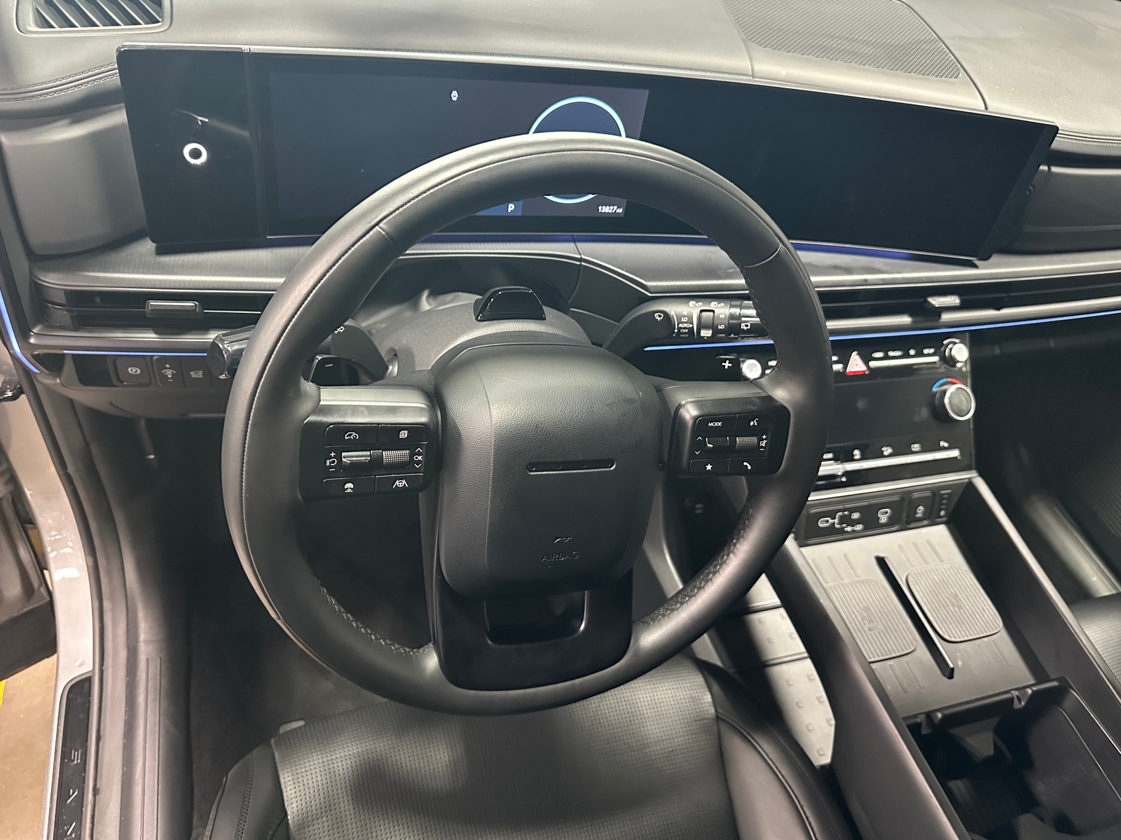 Thumbnail: 2025 Hyundai Santa Fe - 4