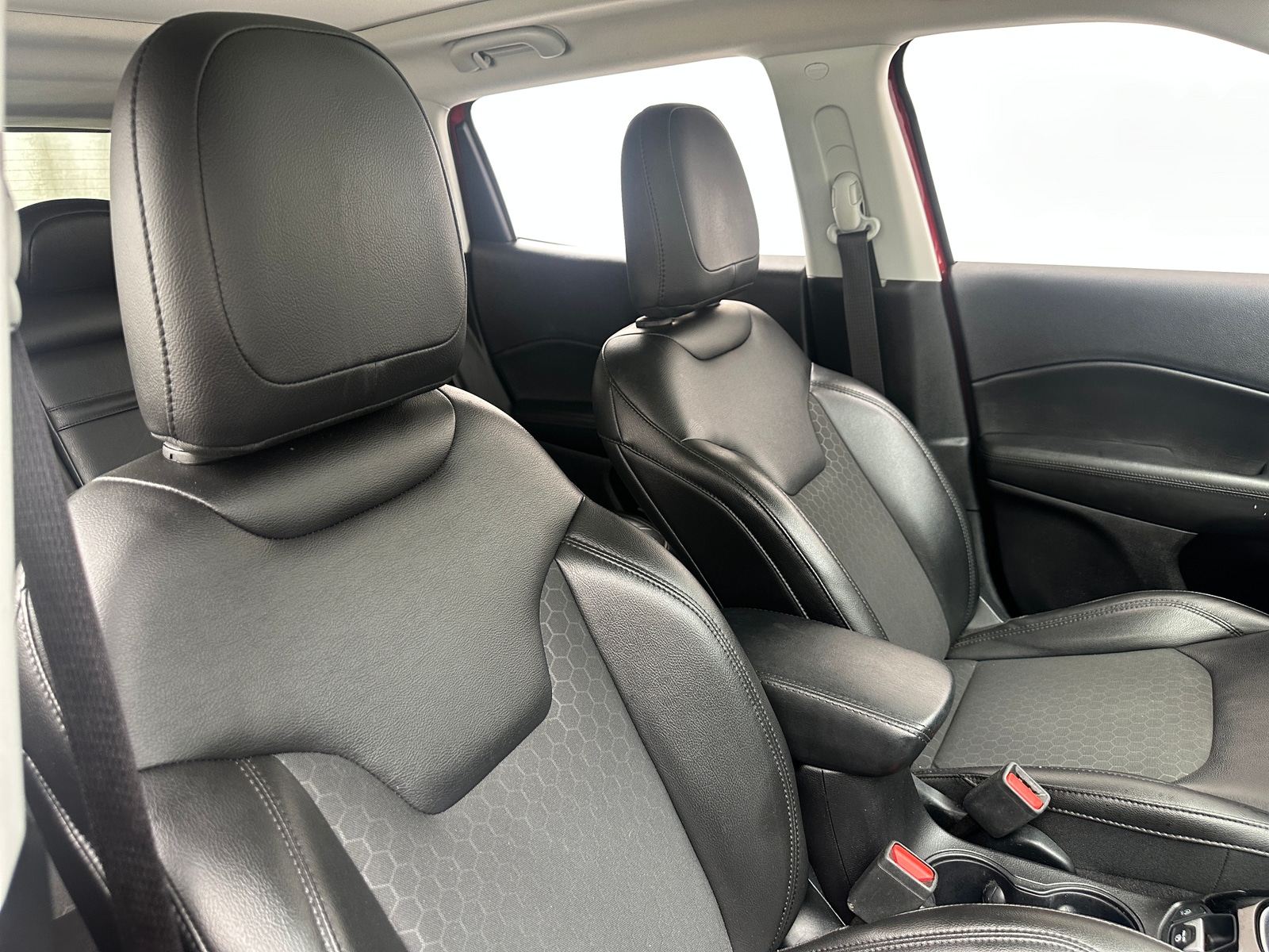Thumbnail: 2019 Jeep Compass - 2