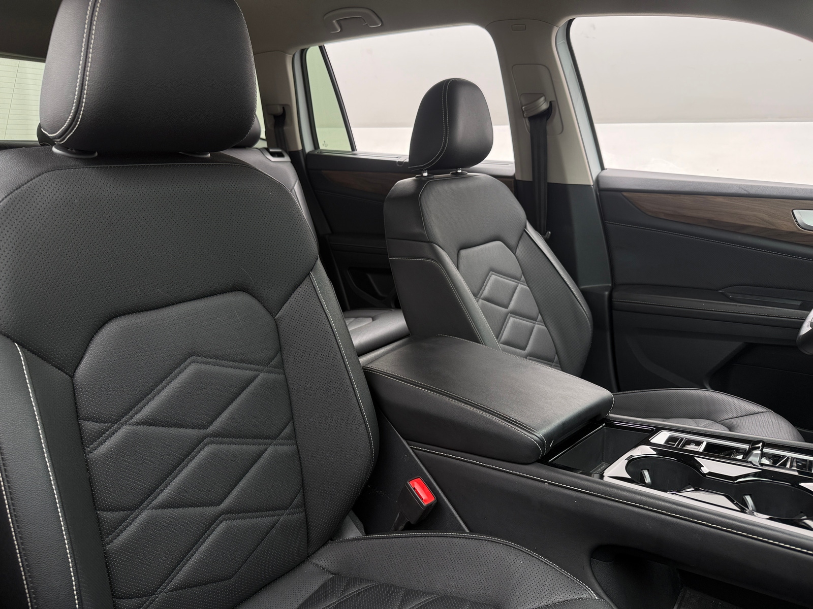Thumbnail: 2025 Volkswagen Atlas - 2