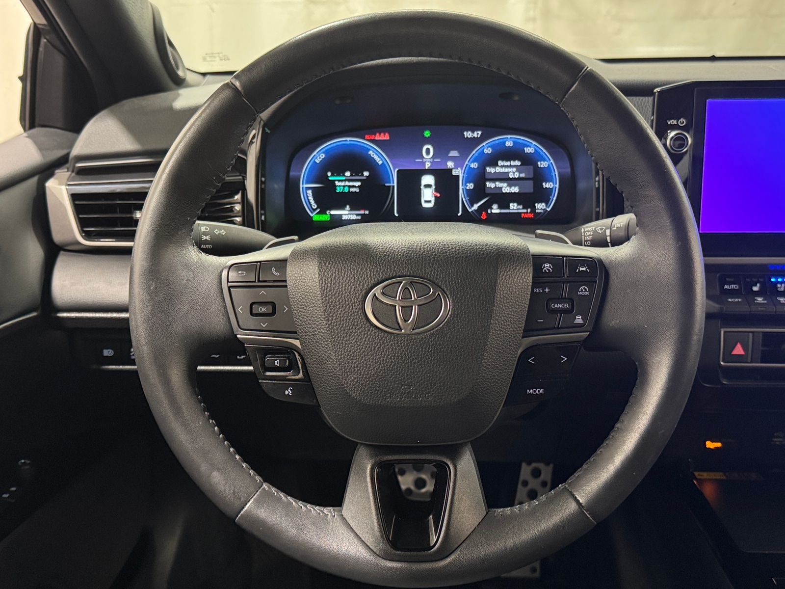 Thumbnail: 2025 Toyota Camry - 4
