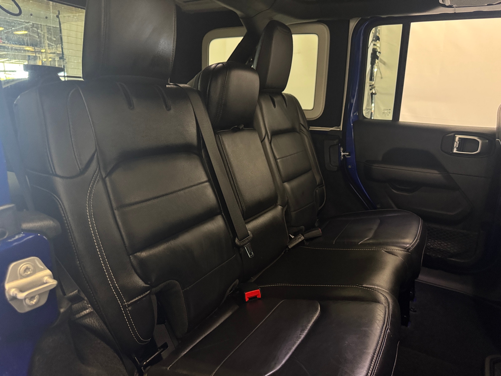 Thumbnail: 2020 Jeep Wrangler - 5