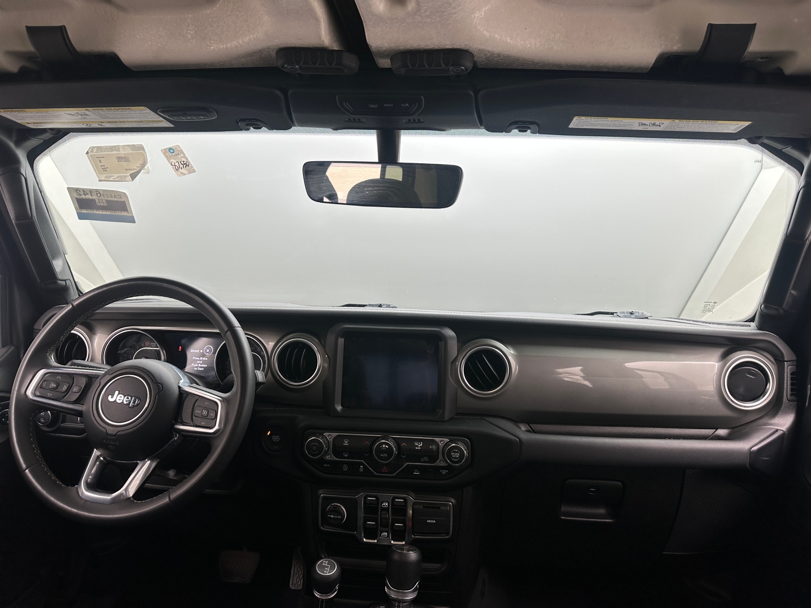 Thumbnail: 2023 Jeep Gladiator - 3