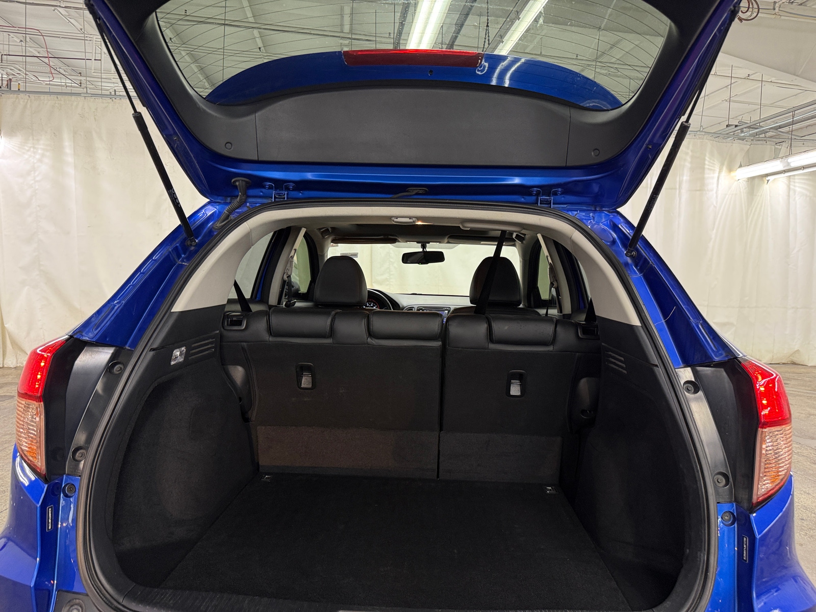 Thumbnail: 2018 Honda HR-V - 6