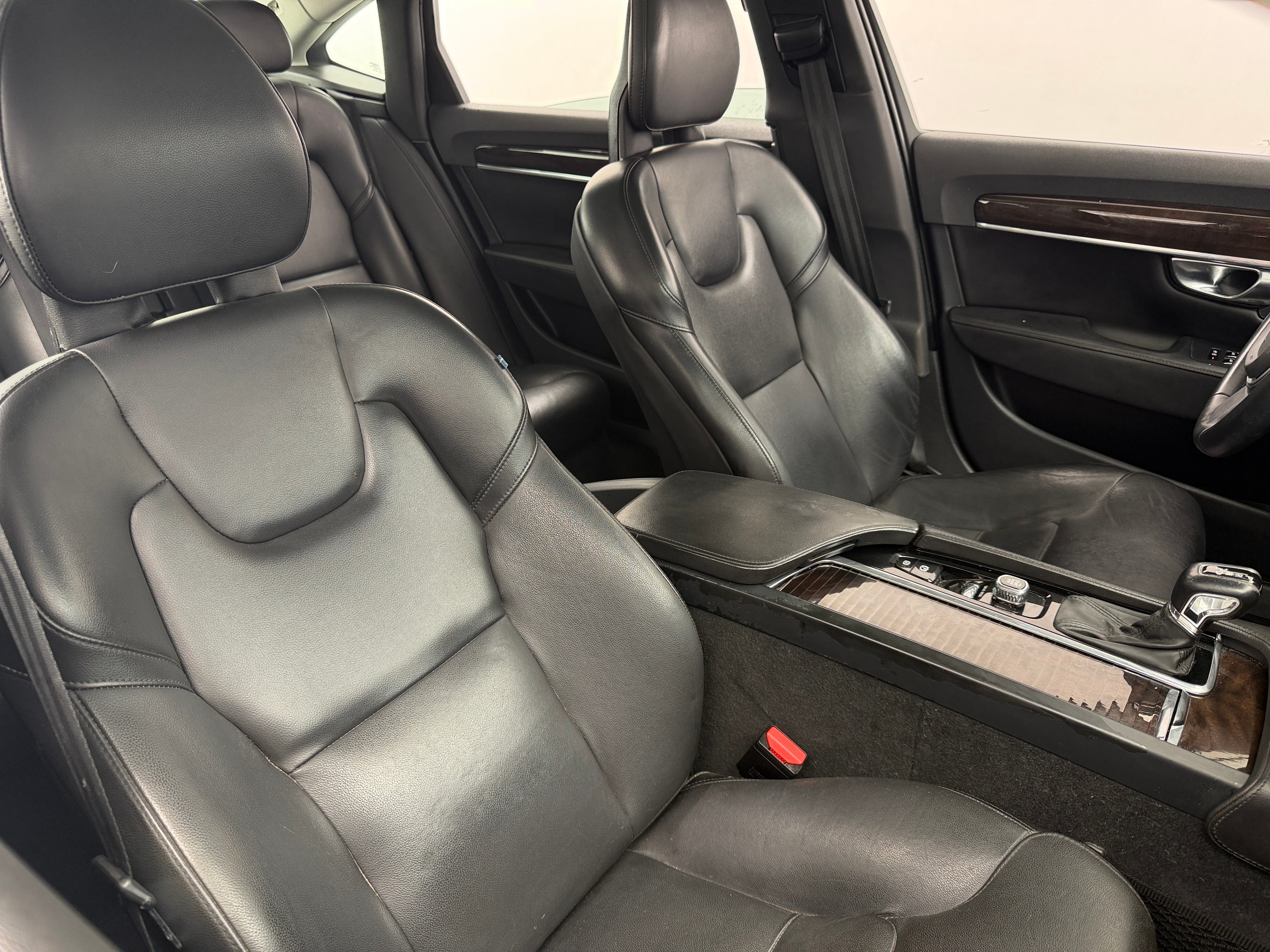 2019 Volvo S90