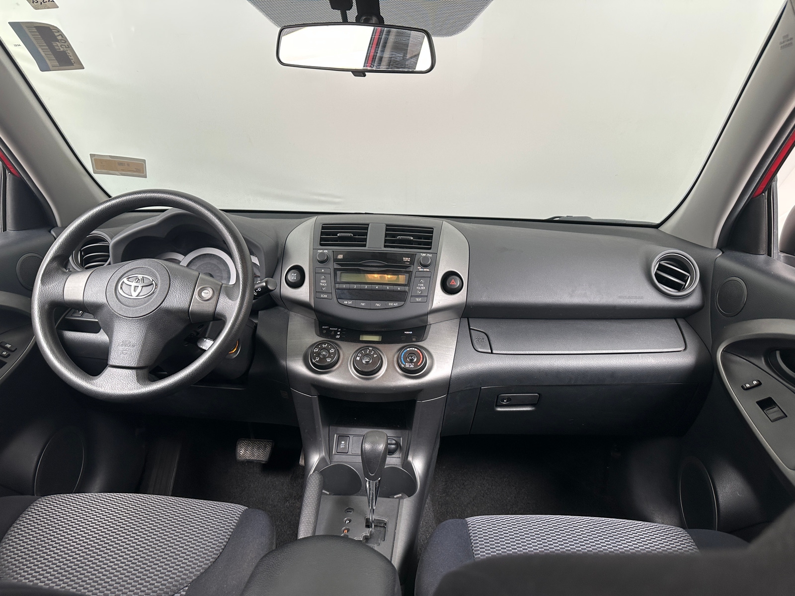 Thumbnail: 2010 Toyota RAV4 - 3