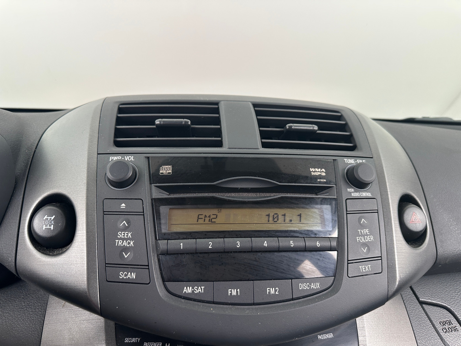 Thumbnail: 2010 Toyota RAV4 - 4