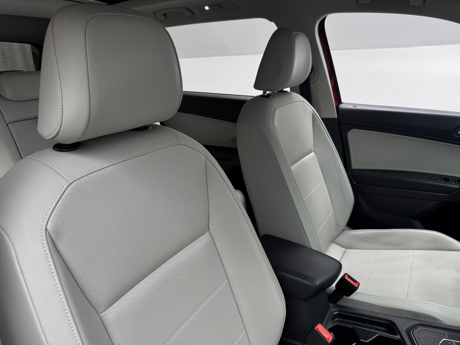 Thumbnail: 2019 Volkswagen Tiguan - 2