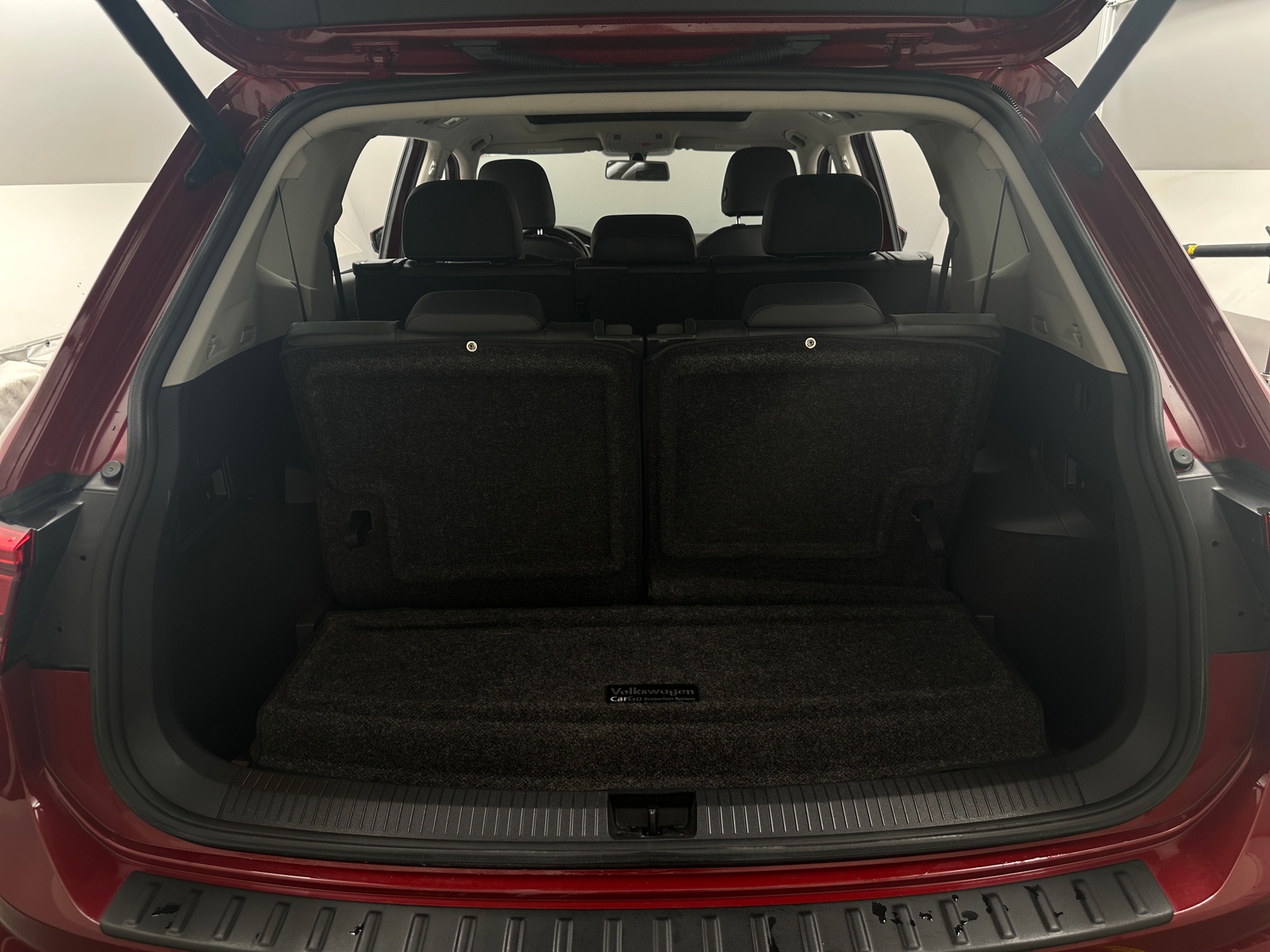 Thumbnail: 2019 Volkswagen Tiguan - 7