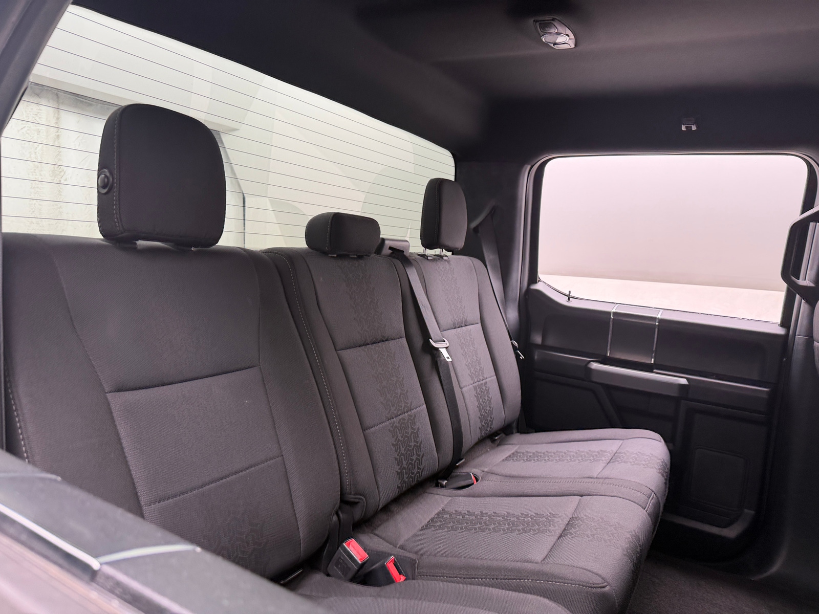 Thumbnail: 2018 Ford Econoline - 6