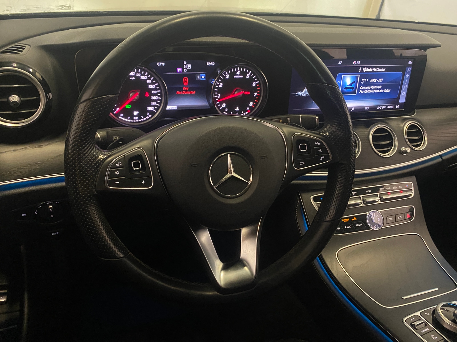 Thumbnail: 2018 Mercedes-Benz E-Class - 4