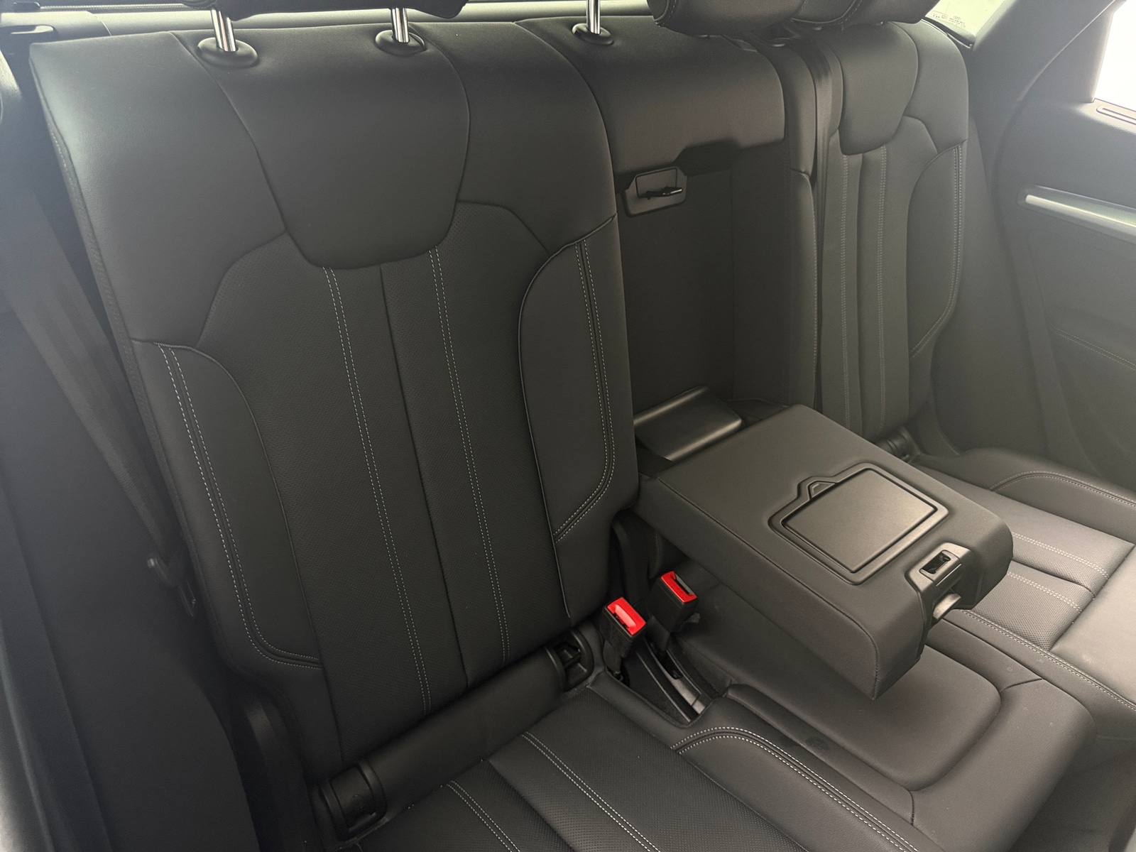 Thumbnail: 2025 Audi Q5 - 5