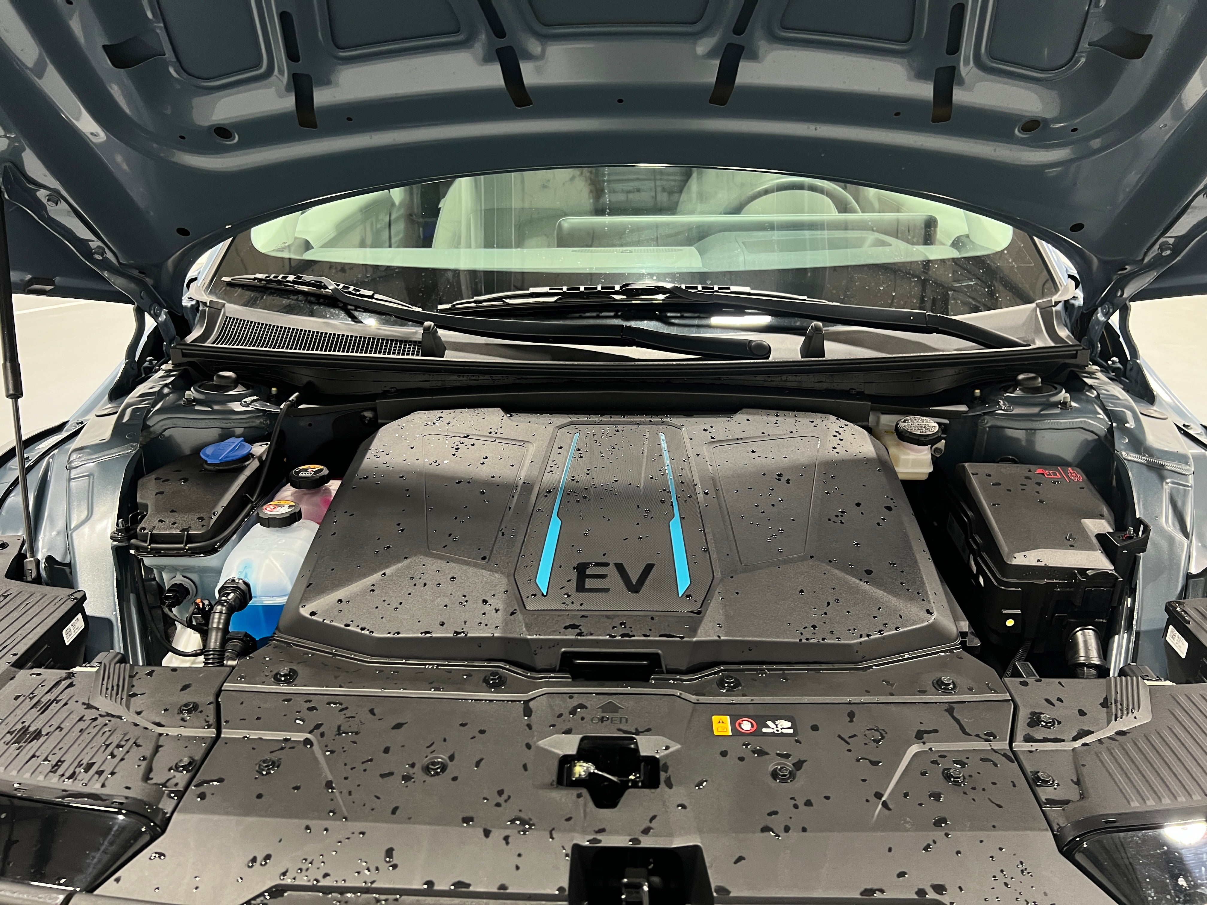 Used 2024 Hyundai IONIQ 5 Limited with VIN KM8KR4DE2RU293283 for sale in Auburn, WA