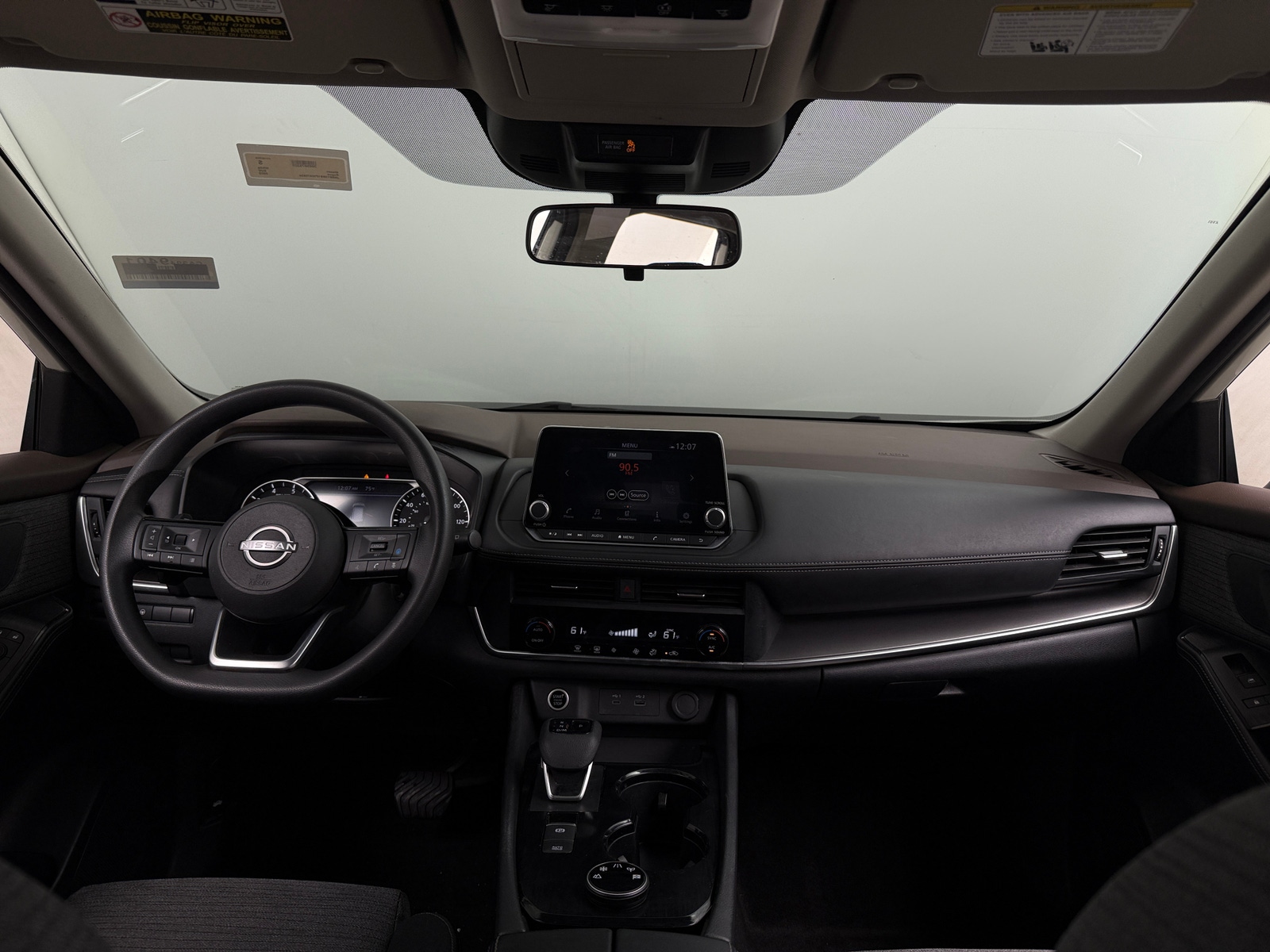 Thumbnail: 2023 Nissan Rogue - 3