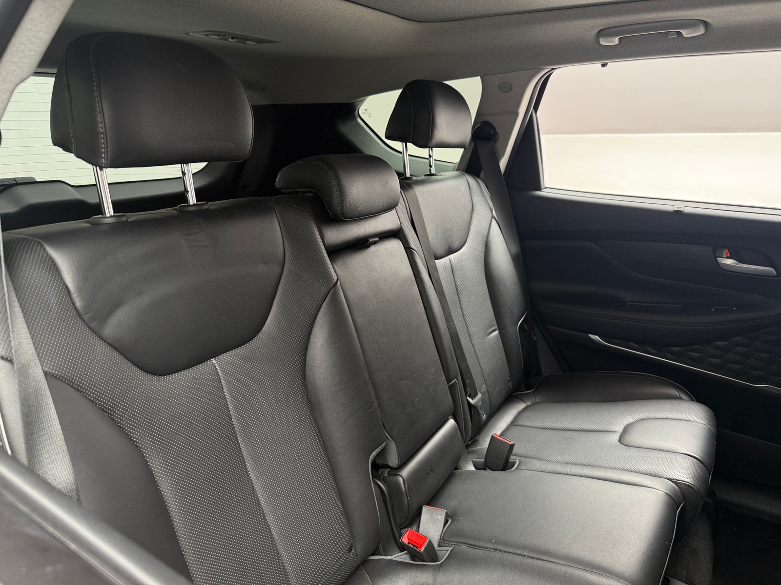 Thumbnail: 2021 Hyundai Santa Fe - 5