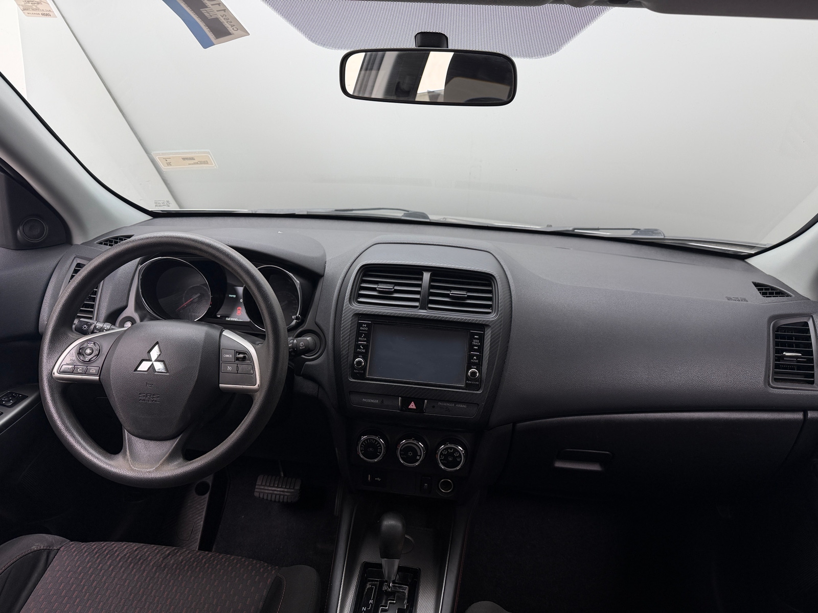 Thumbnail: 2019 Mitsubishi Outlander Sport - 3