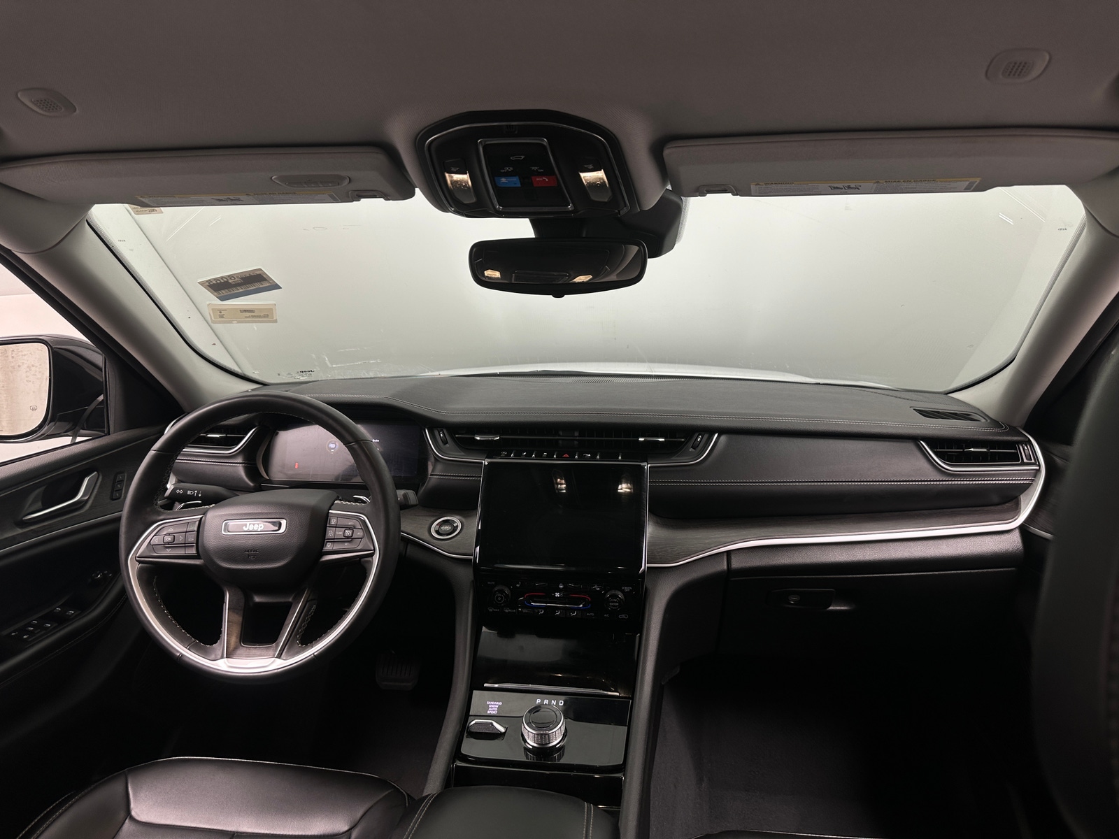 Thumbnail: 2023 Jeep Grand Cherokee L - 2