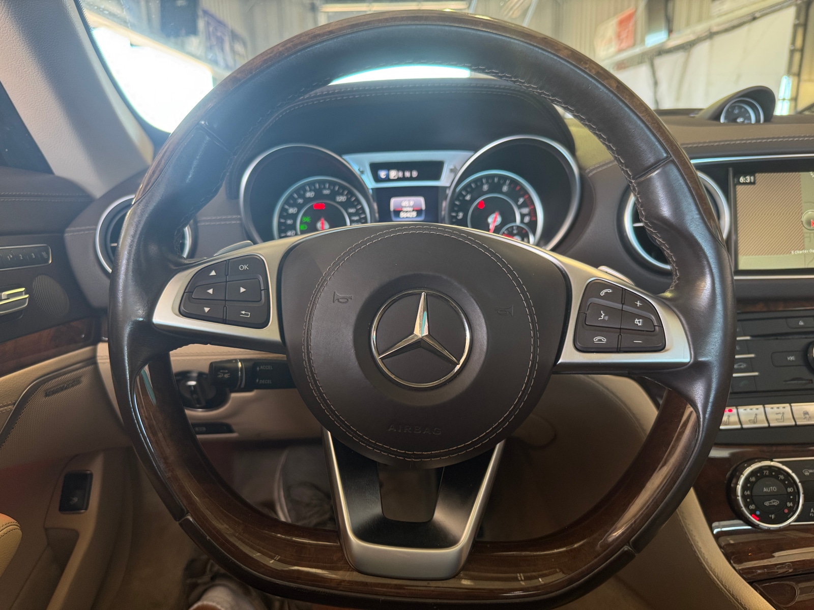 Thumbnail: 2017 Mercedes-Benz SL-Class - 4