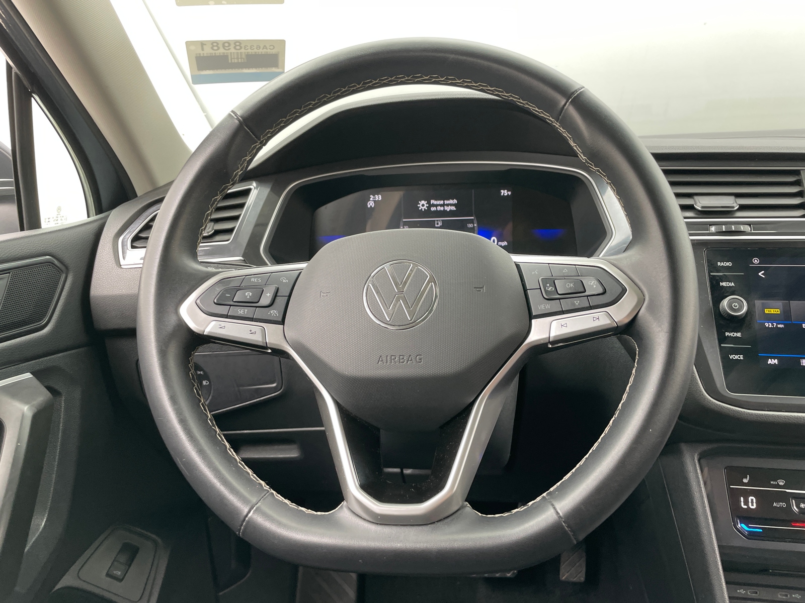 Thumbnail: 2024 Volkswagen Tiguan - 5