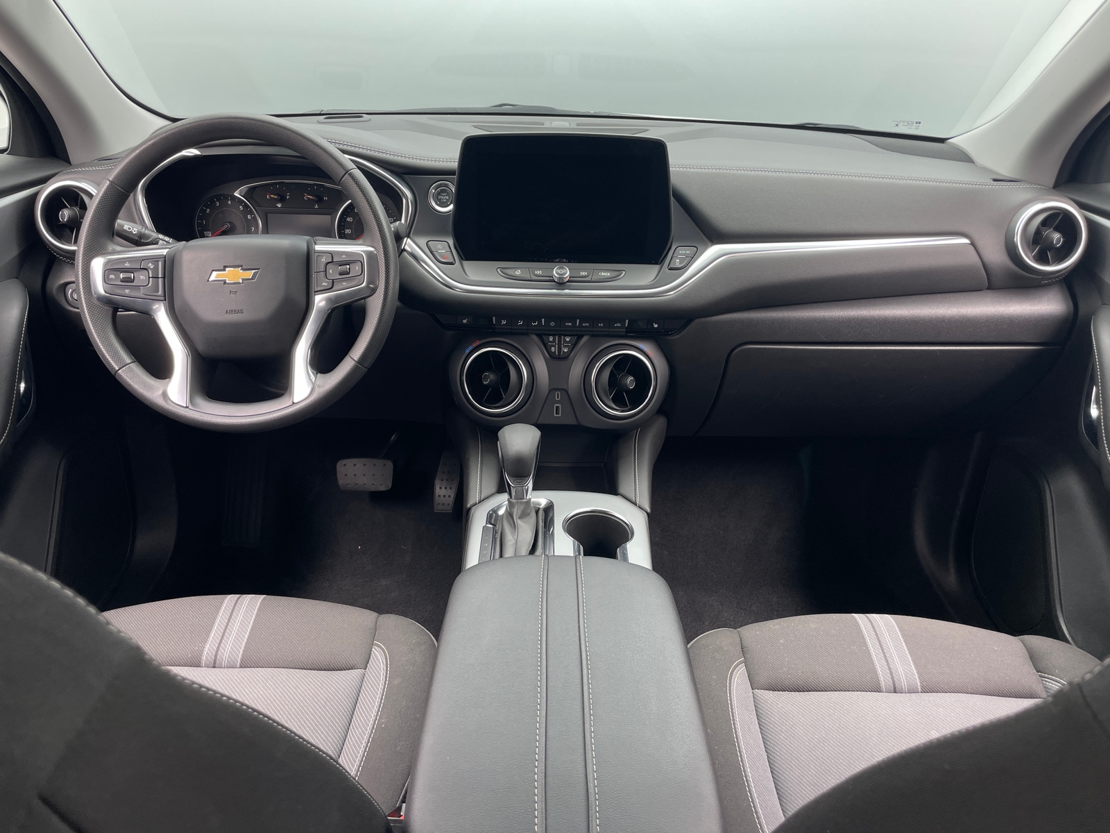 Thumbnail: 2025 Chevrolet Blazer - 3