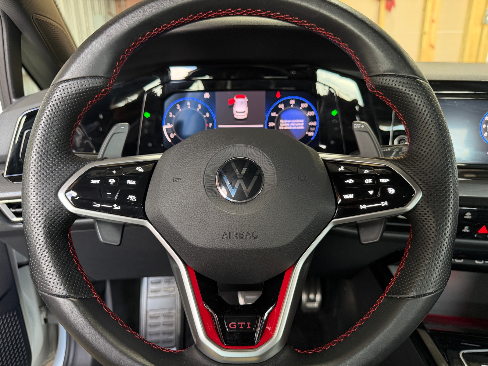 Thumbnail: 2023 Volkswagen Golf - 5