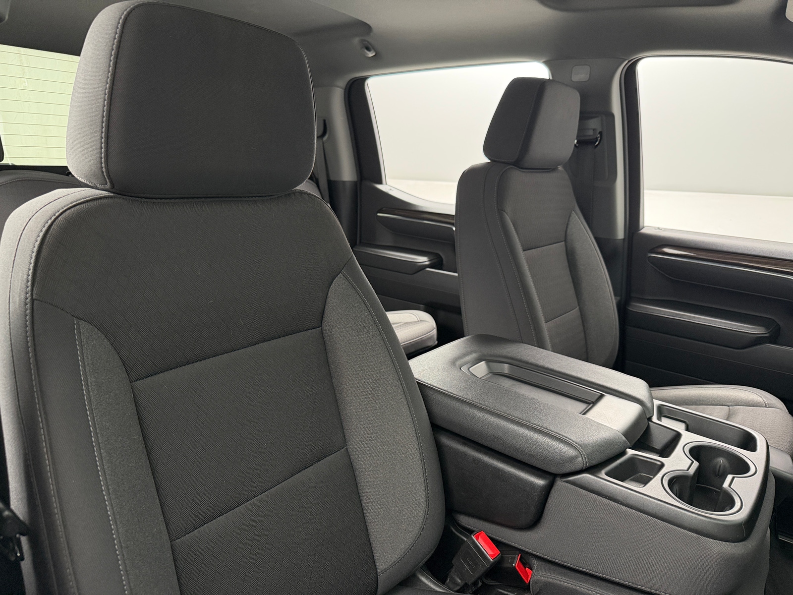 Thumbnail: 2025 Chevrolet Silverado 1500 - 2