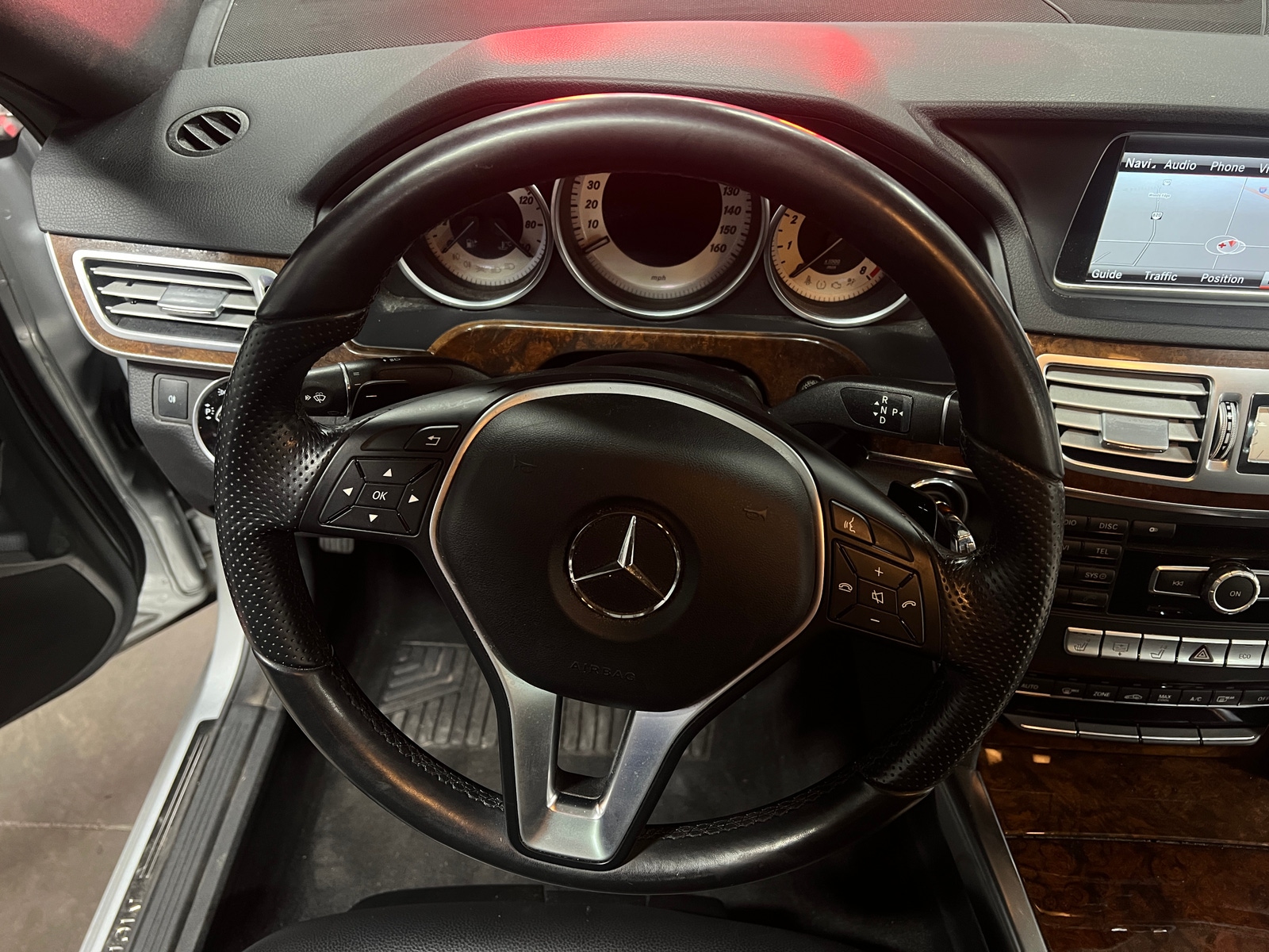 Thumbnail: 2014 Mercedes-Benz E-Class - 4