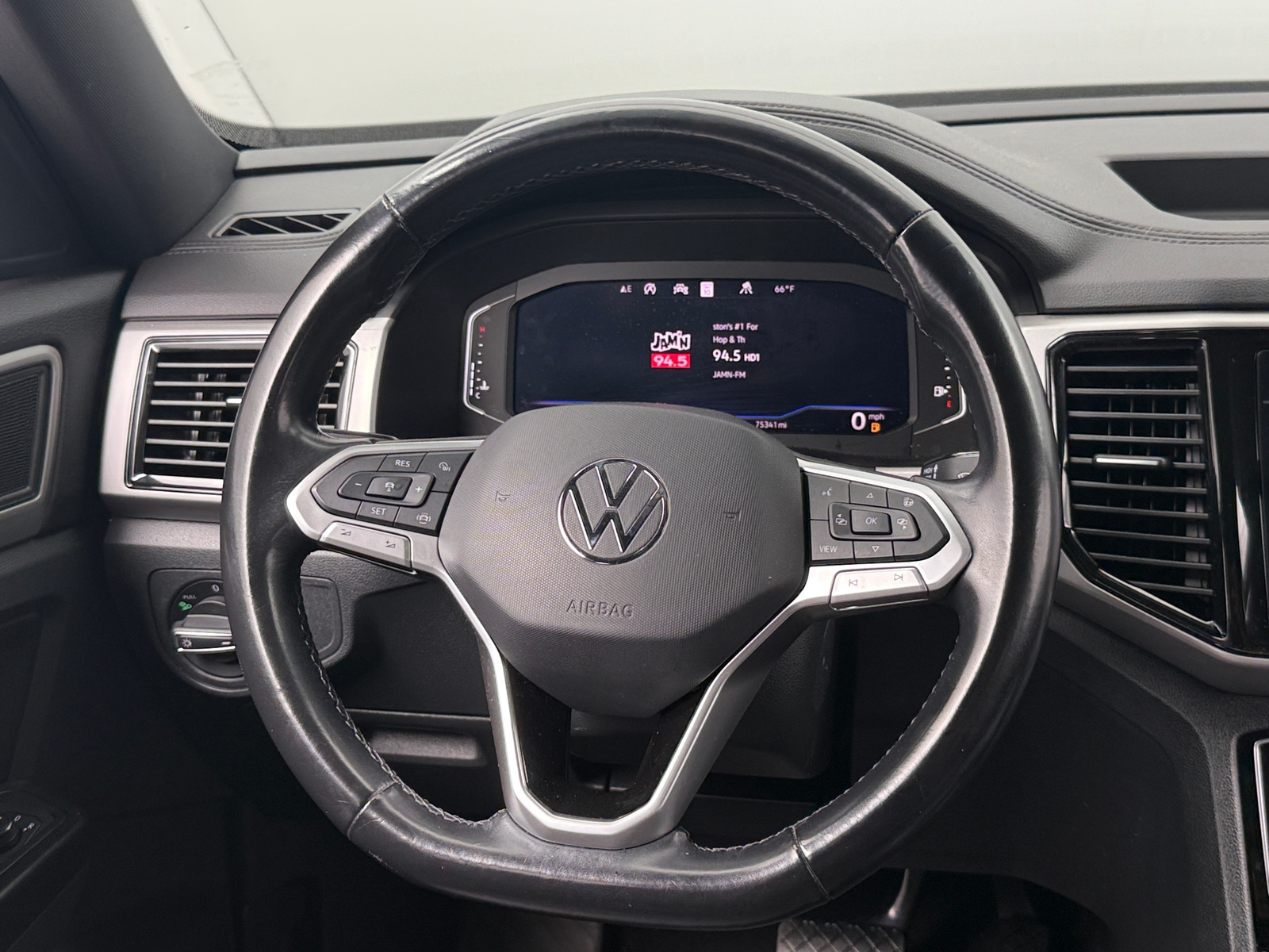 Thumbnail: 2020 Volkswagen Atlas - 5