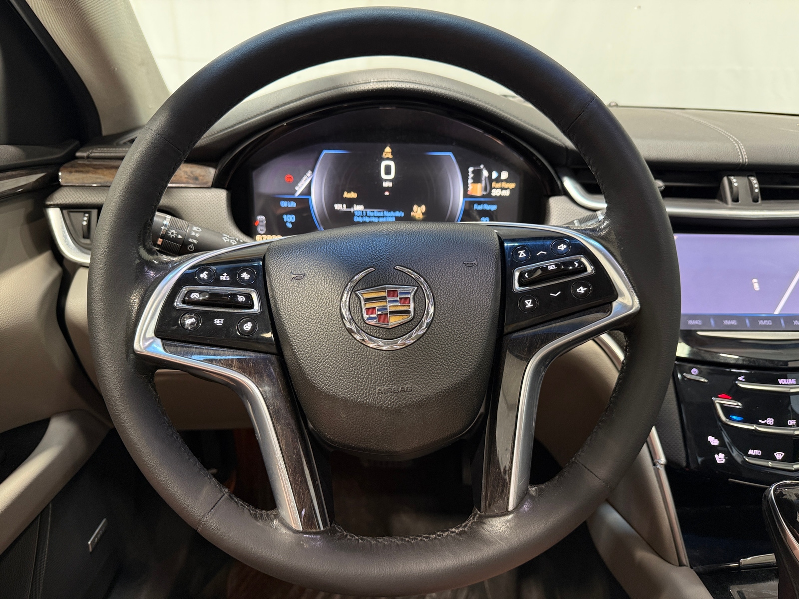 Thumbnail: 2014 Cadillac XTS - 4