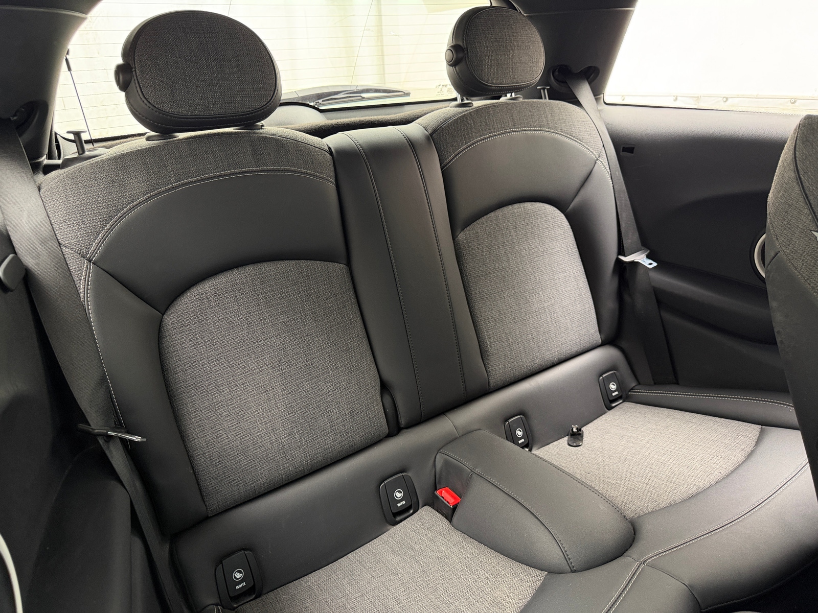 Thumbnail: 2014 MINI Cooper Hardtop - 5