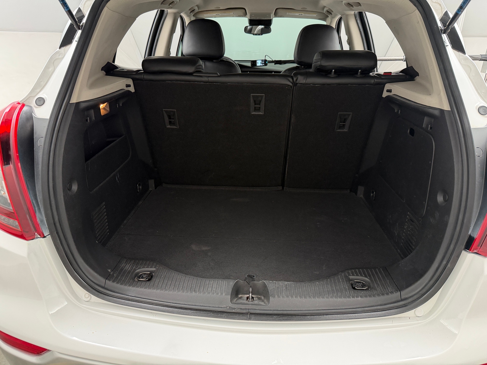 Thumbnail: 2017 Buick Encore - 6