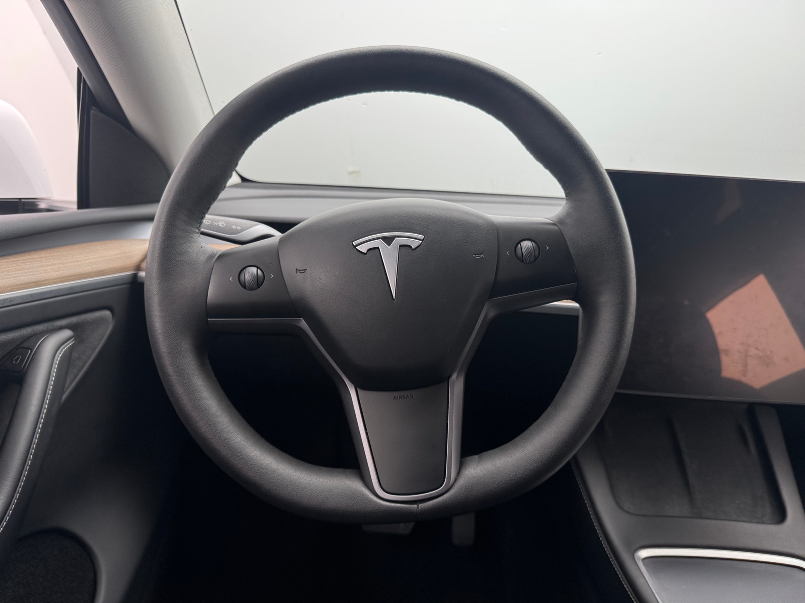 Thumbnail: 2023 Tesla Model Y - 4