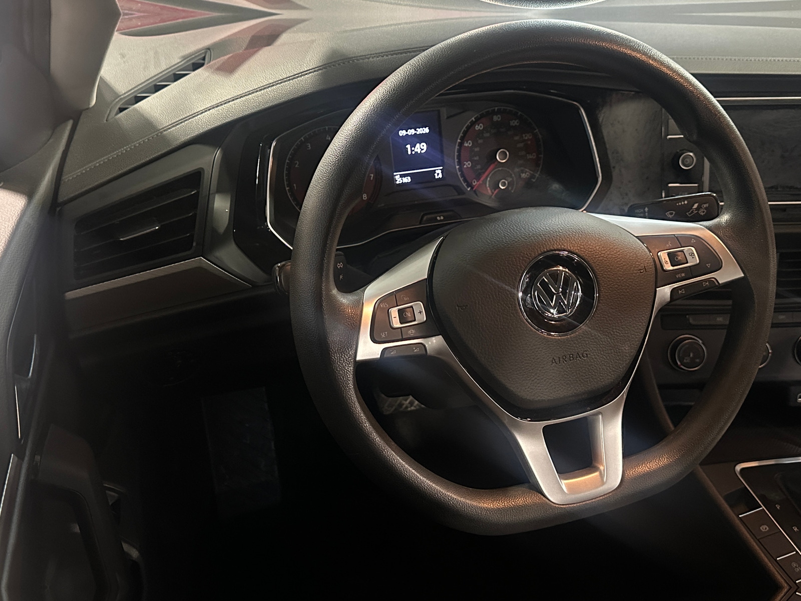 Thumbnail: 2019 Volkswagen Jetta - 5