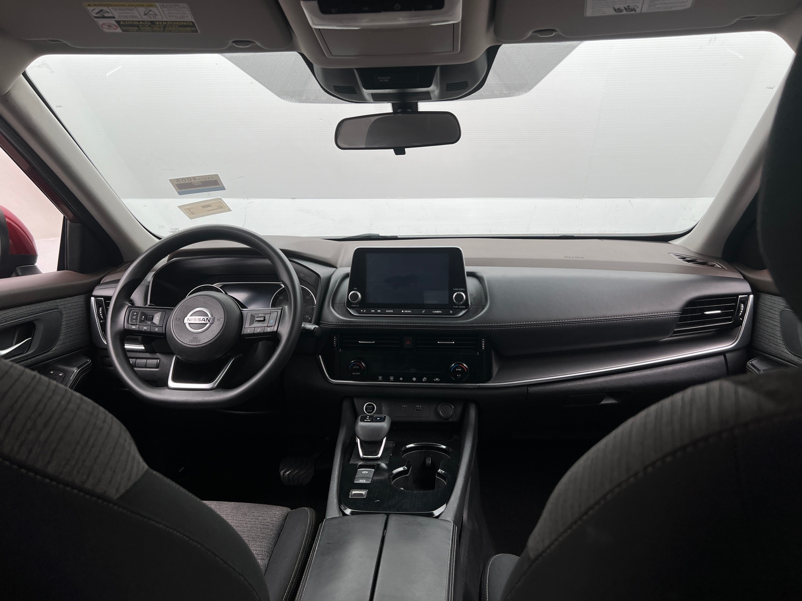 Thumbnail: 2021 Nissan Rogue - 3