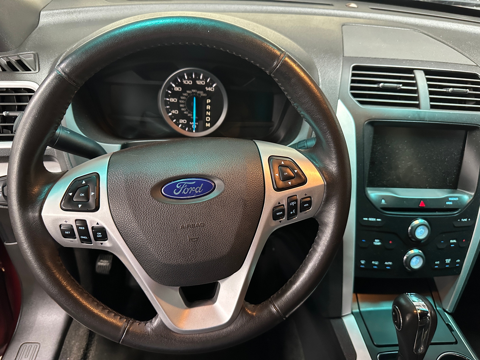 Thumbnail: 2015 Ford Explorer - 4