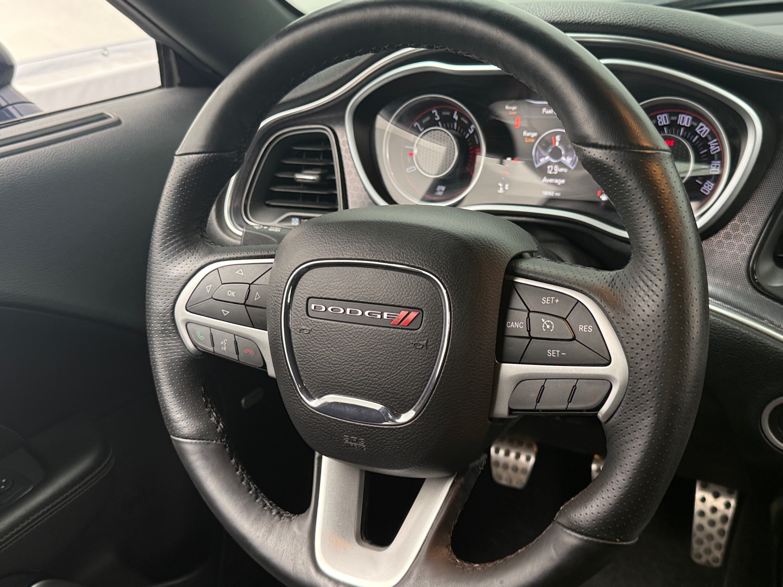 Thumbnail: 2015 Dodge Challenger - 4