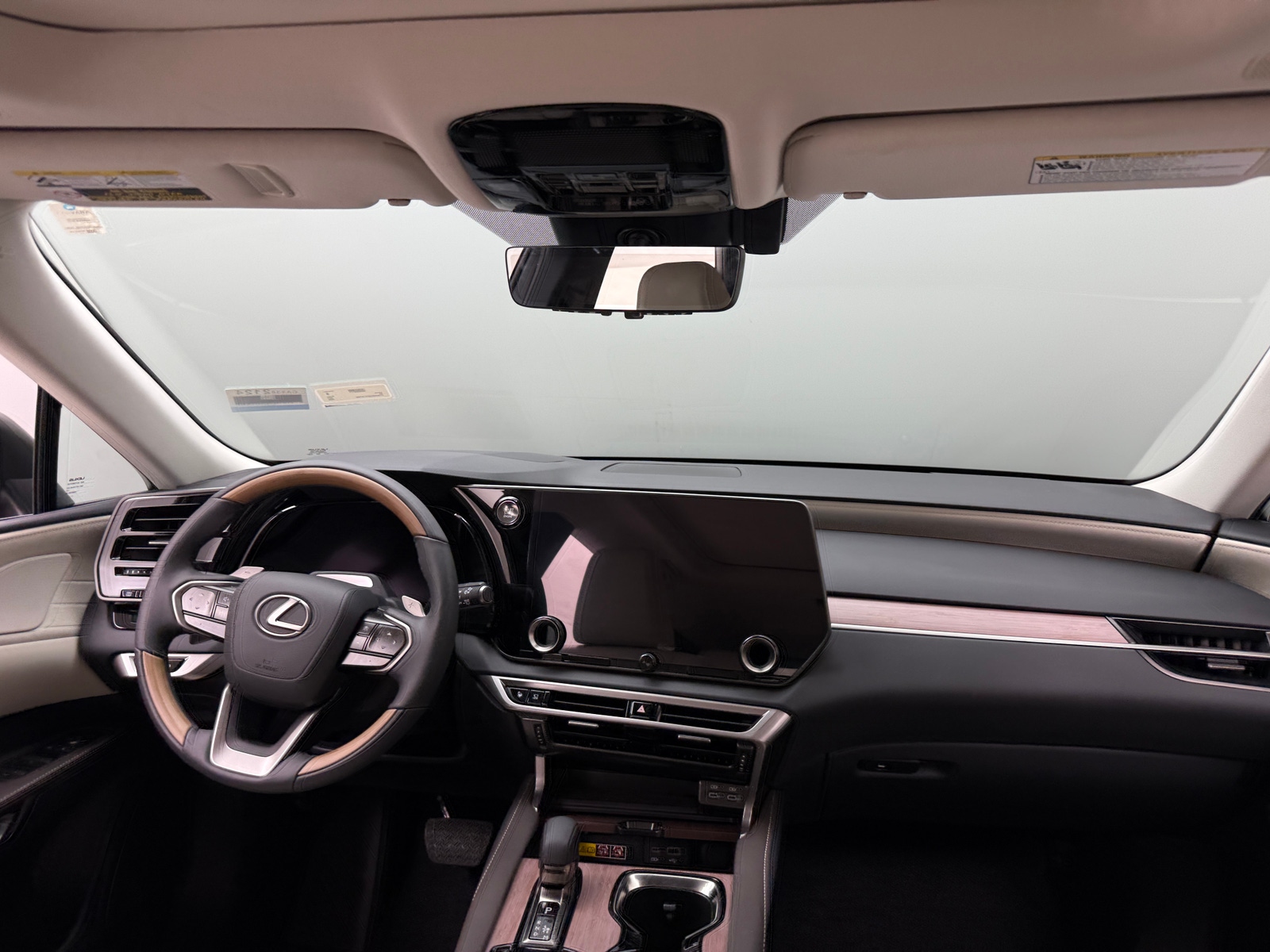 Thumbnail: 2026 Lexus RX - 3