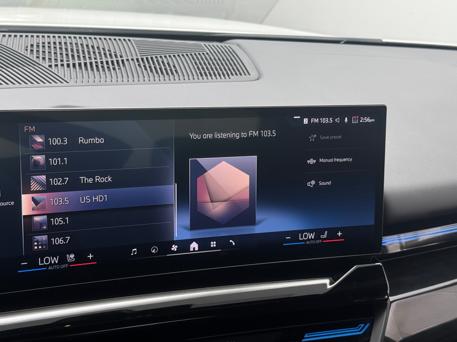 Thumbnail: 2026 BMW 5 Series - 4