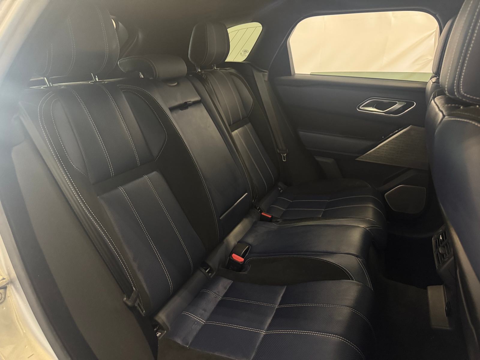 Thumbnail: 2019 Land Rover Range Rover Velar - 5