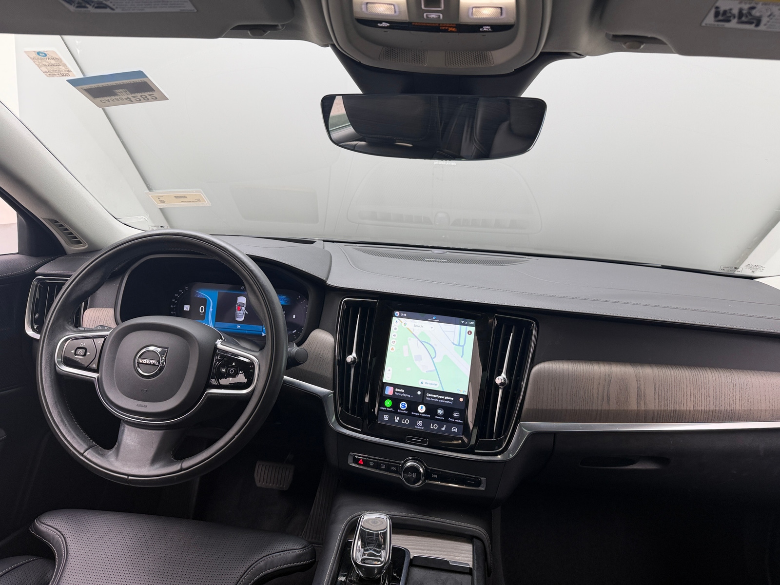 Thumbnail: 2022 Volvo S90 - 2