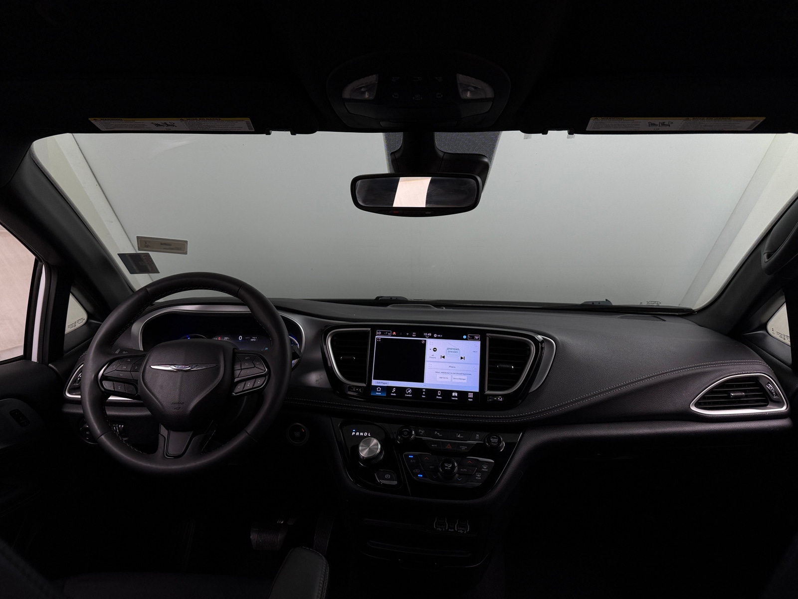 Thumbnail: 2024 Chrysler Pacifica - 2