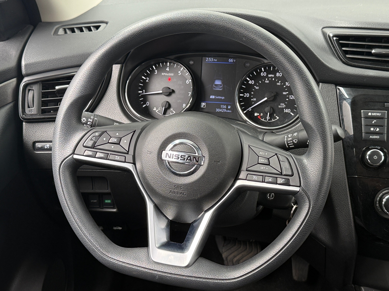Thumbnail: 2020 Nissan Rogue Sport - 5