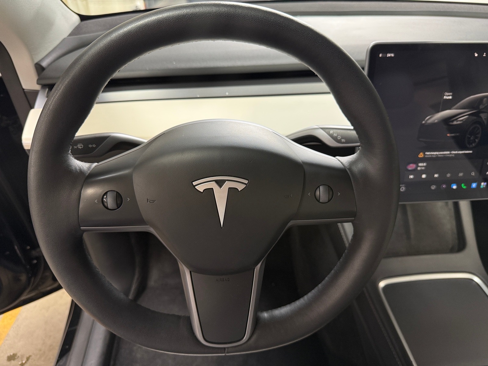 Thumbnail: 2023 Tesla Model Y - 4