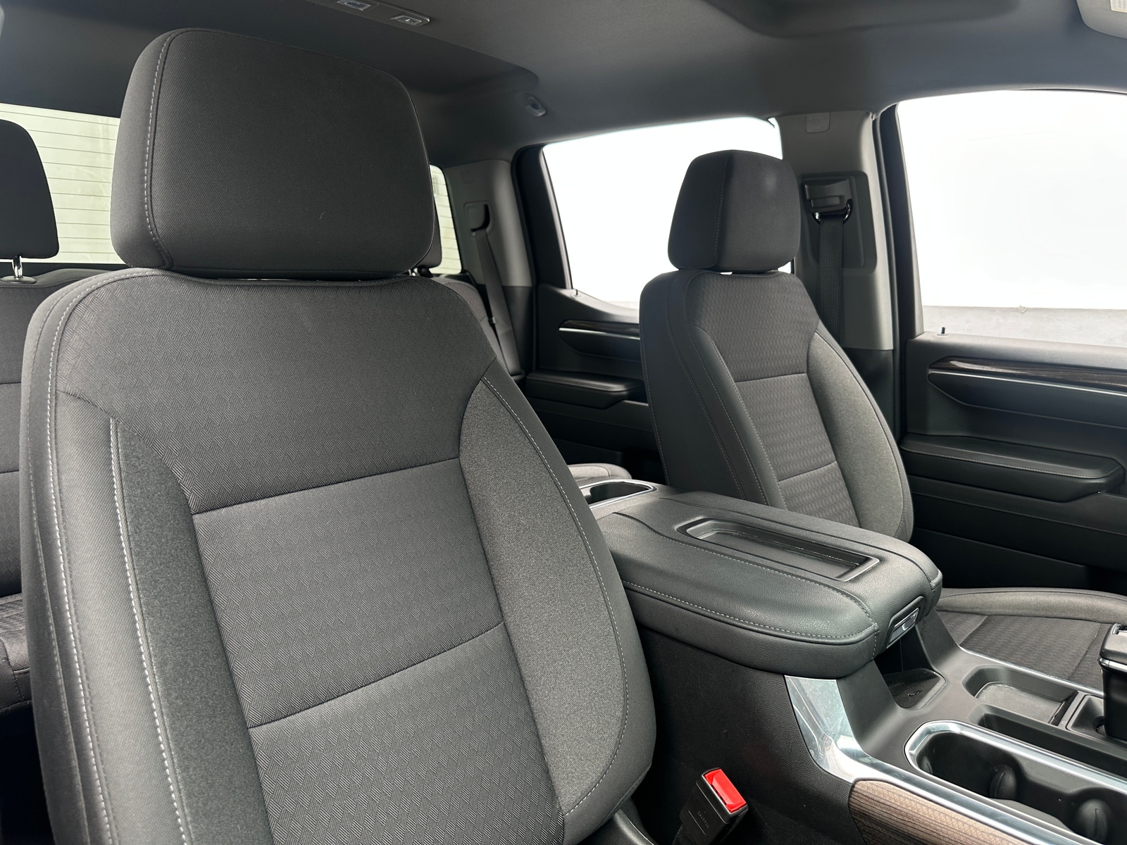 Thumbnail: 2022 Chevrolet Silverado 1500 - 2